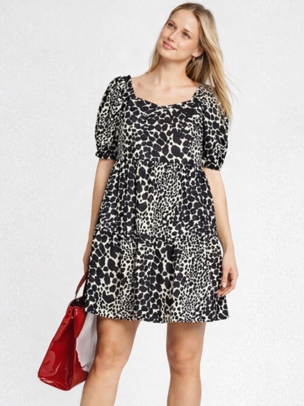 Who What Wear Black and White Anima Print Puff Sleeve Dress